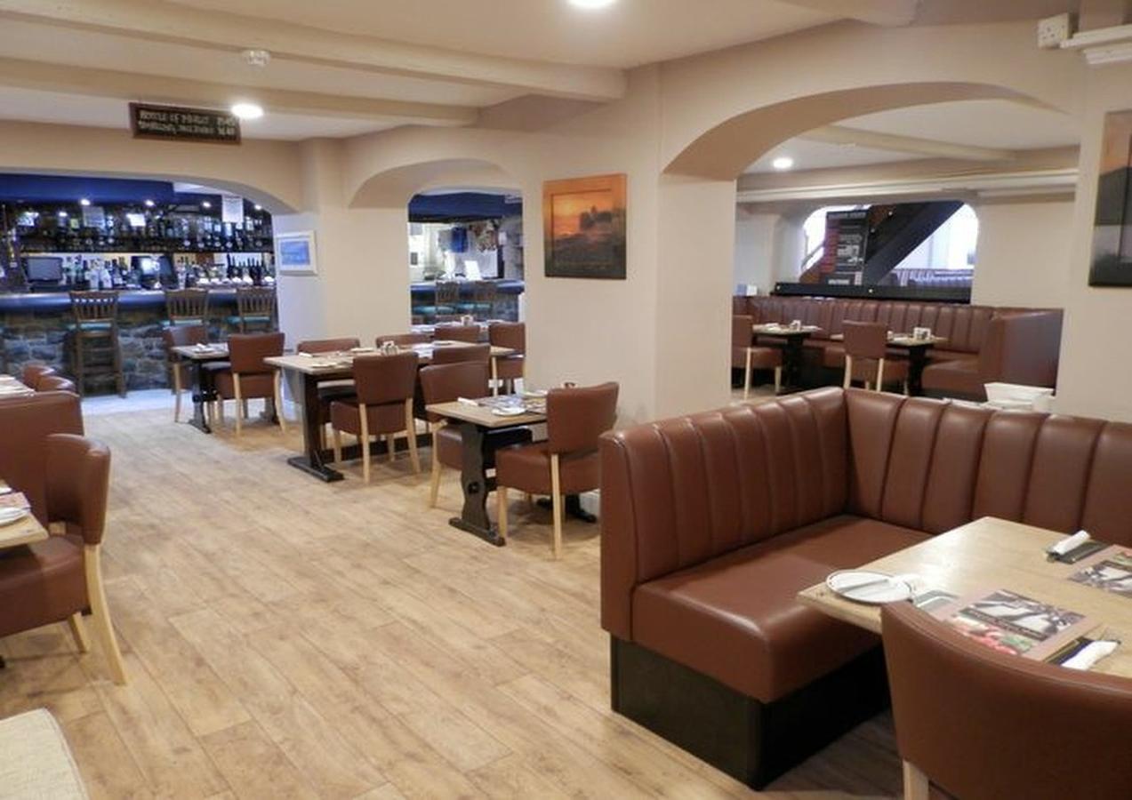 Wayside Cheer Hotel 카스텔 외부 사진